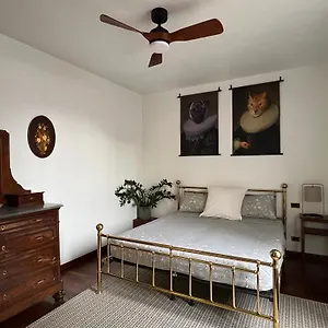Center 2 Bedroom , Bergamo Włochy